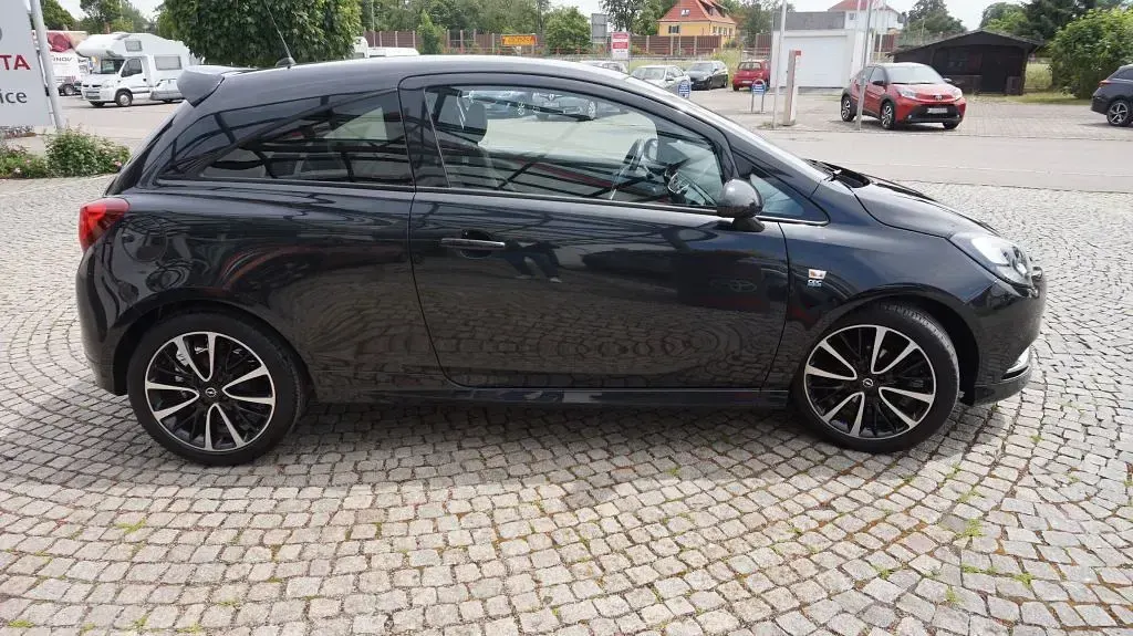 Gebraucht Opel Corsa Color Edition 90 PS (66 kW) 2015 Schwarz Kleinwagen