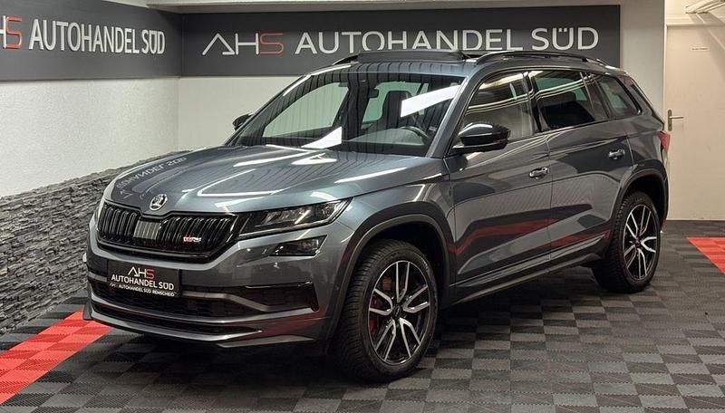Grau Gebraucht 2019 Skoda Kodiaq RS SUV | 31.600 € (Etwas zu teuer) - Bild 1/4