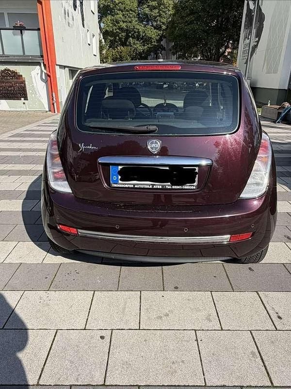 Gebraucht Lancia Ypsilon 75 PS (55 kW) 2010 Kleinwagen