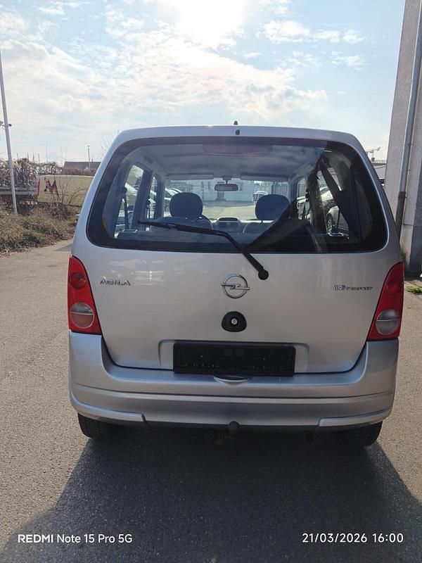 Gebraucht Opel Agila 75 PS (55 kW) 2004 Silber Van / Kleinbus