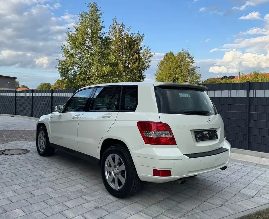 Gebraucht Mercedes GLK220 170 PS (125 kW) 2010 Weiß SUV