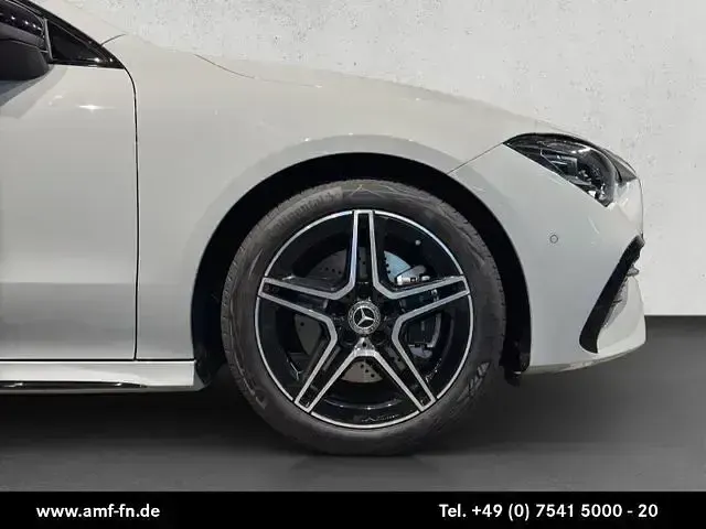 Gebraucht Mercedes CLA200 AMG line 163 PS (119 kW) 2025 Manufaktur lack manufaktur alp Coupé