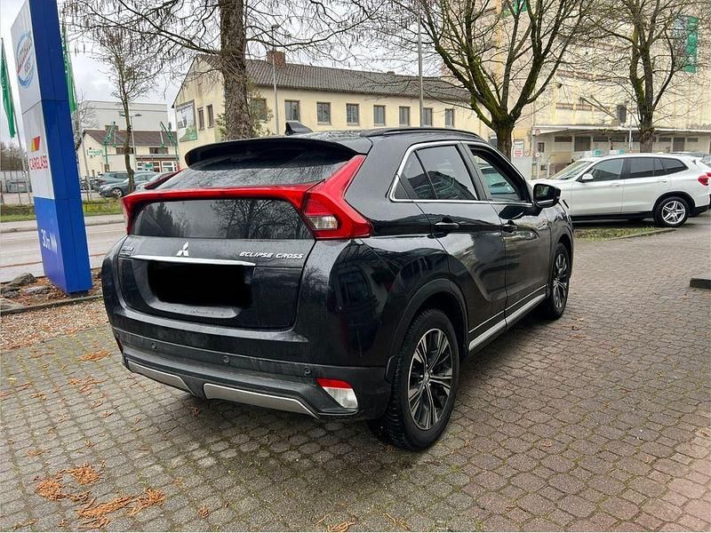 Gebraucht Mitsubishi Eclipse Cross Edition 163 PS (119 kW) 2018 Schwarz SUV