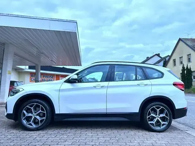 Gebraucht BMW X1 Advantage 136 PS (100 kW) 2020 Weiß SUV