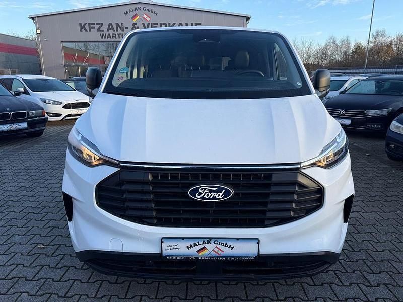 Weiß Gebraucht 2024 Ford Transit Custom Trend Kombi | 35.499 € (Guter Preis) - Bild 1/4