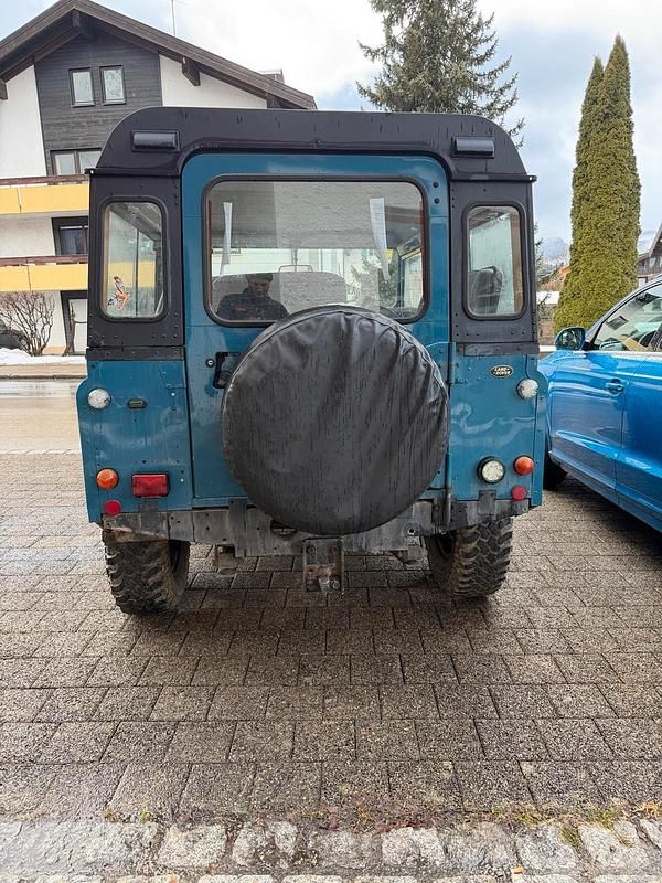 Gebraucht Land Rover Defender 60 PS (44 kW) 1990 Blau SUV