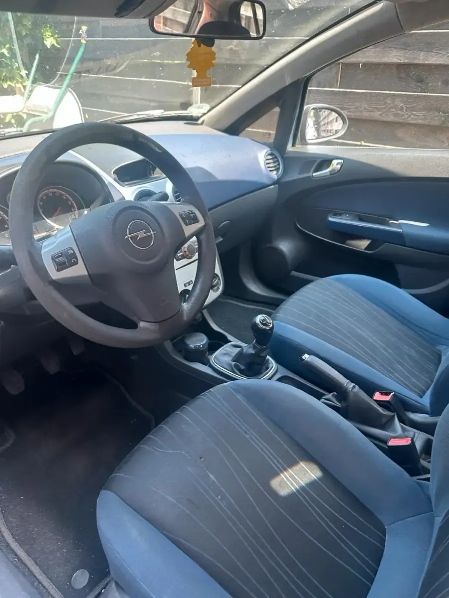 Gebraucht Opel Corsa 60 PS (44 kW) 2009 Blau Kleinwagen