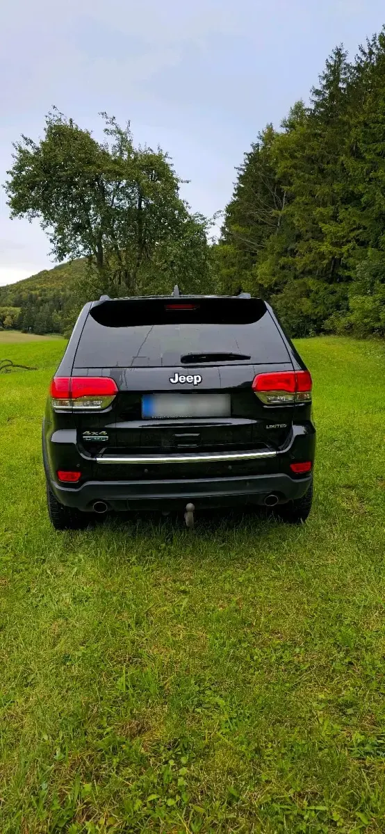Gebraucht Jeep Grand Cherokee 250 PS (183 kW) 2014 Schwarz SUV