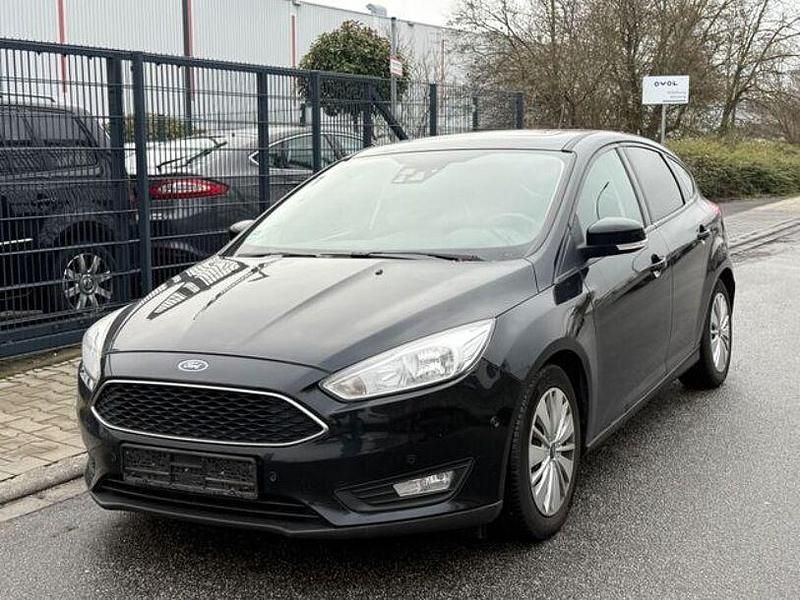 Gebraucht Ford Focus Business Edition 125 PS (91 kW) 2017 Schwarz Limousine