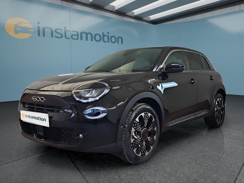 Neu Fiat 600 136 PS (100 kW) 2025 Schwarz Kleinwagen