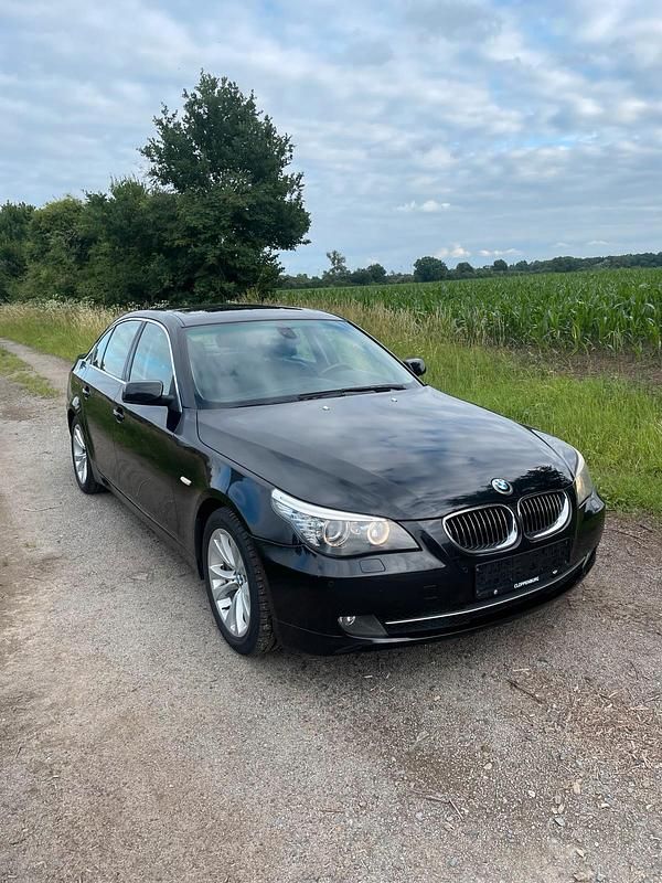 Schwarz Gebraucht 2009 BMW 535 Limousine | 11.499 € (Fairer Preis) - Bild 1/4