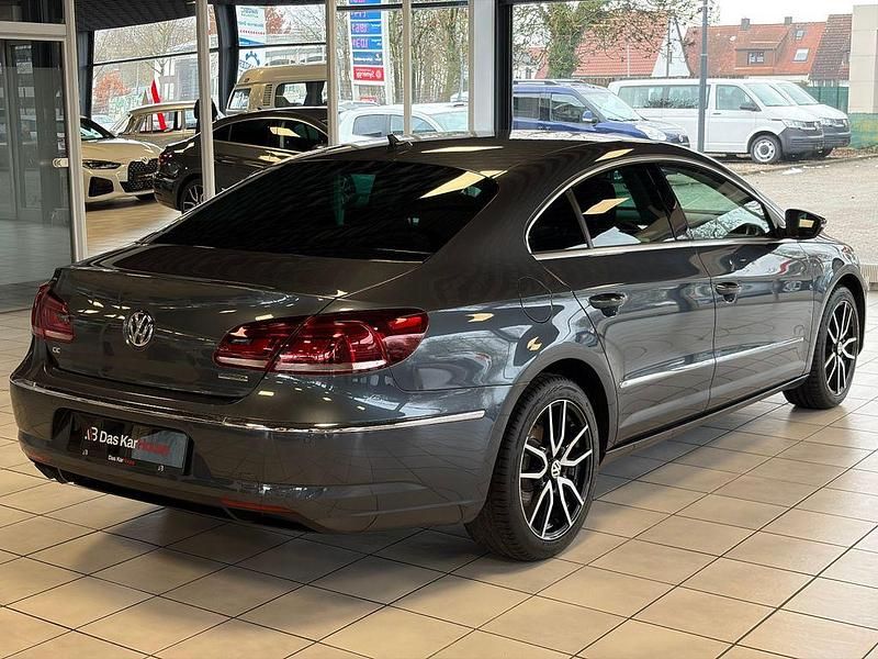Gebraucht VW CC 141 PS (103 kW) 2013 Grau Limousine