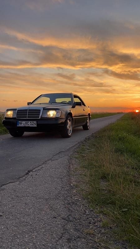 Gebraucht 1988 Mercedes 230 Coupé | 5.300 € - Bild 1/4