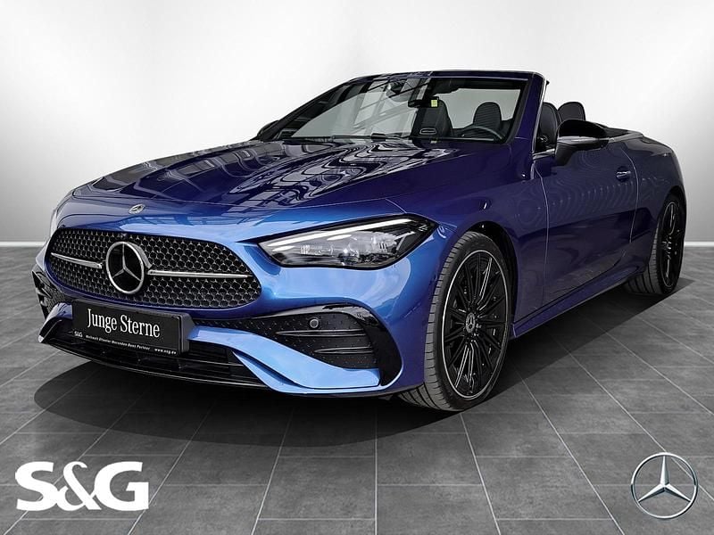 Metalliclack spektralblau Gebraucht 2024 Mercedes CLE300 AMG Cabrio | 66.960 € (Fairer Preis) - Bild 1/4