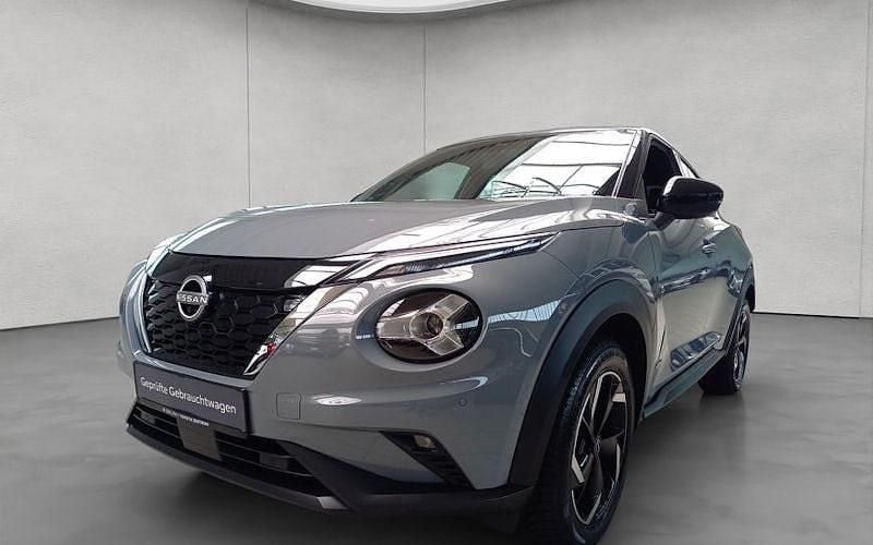 Grau Gebraucht 2024 Nissan Juke N-Connecta SUV | 23.950 € (Fairer Preis) - Bild 1/4