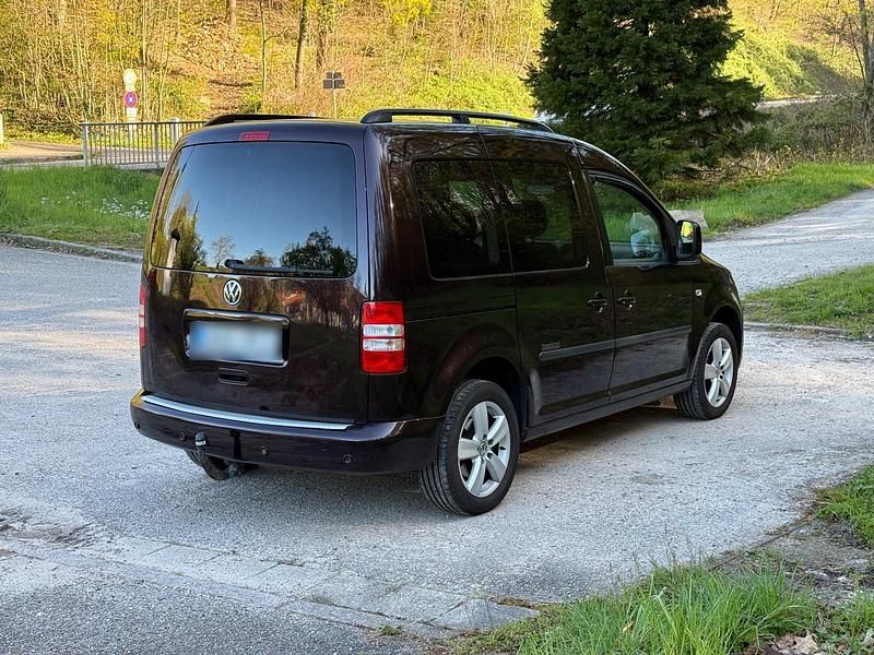 Second-hand VW Caddy 105 CP (77 kW) 2011 Mov Monovolum