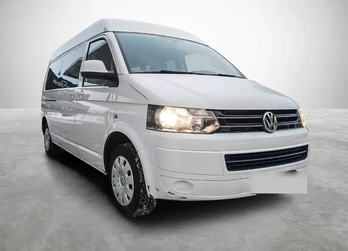 Gebraucht VW Caravelle 140 PS (102 kW) 2013 Weiß Van
