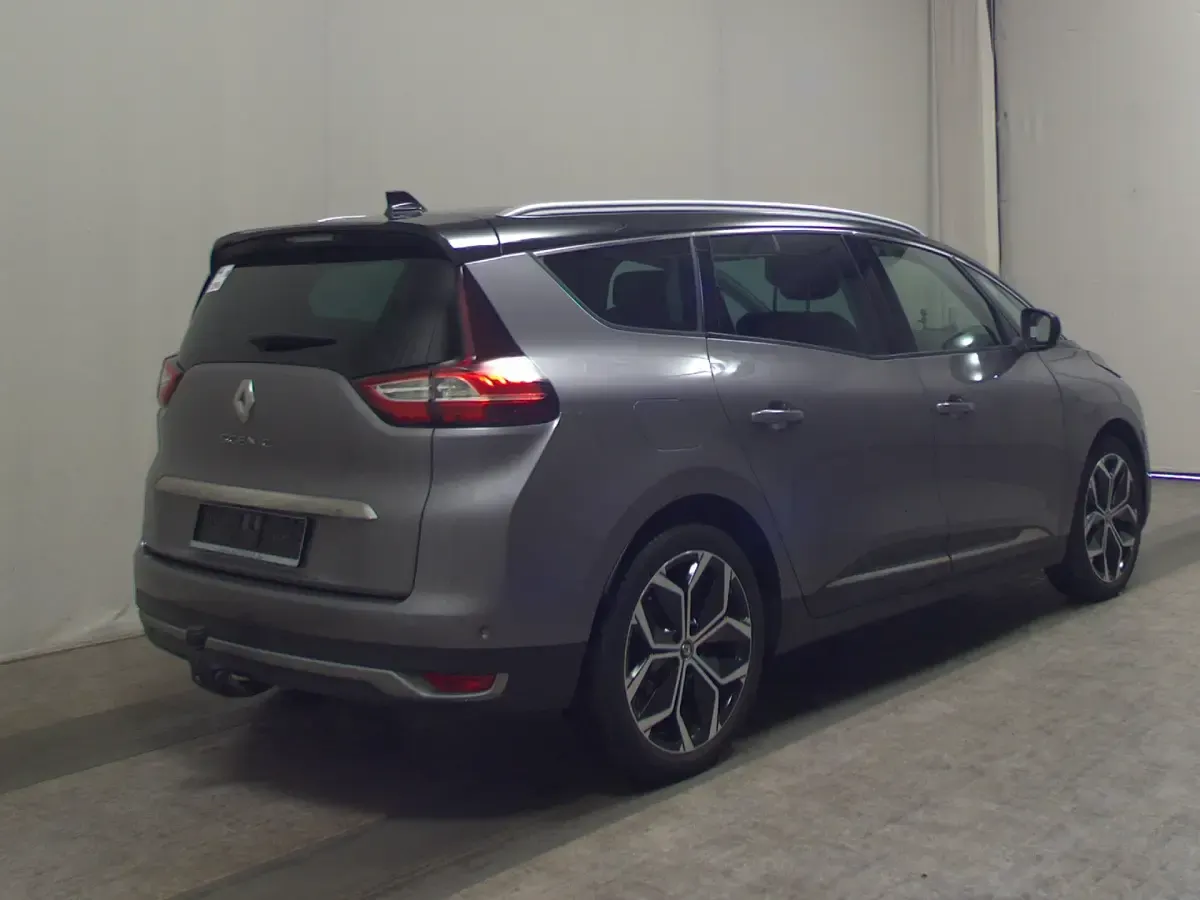 Gebraucht Renault Scenic E-Tech Intens 140 PS (102 kW) 2021 Grau metallic Van / Kleinbus