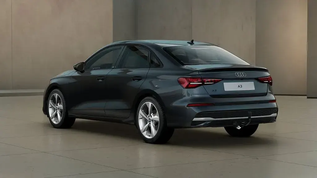Brugt Audi A3 Advanced 150 HK (110 kW) 2025 Grå Sedan