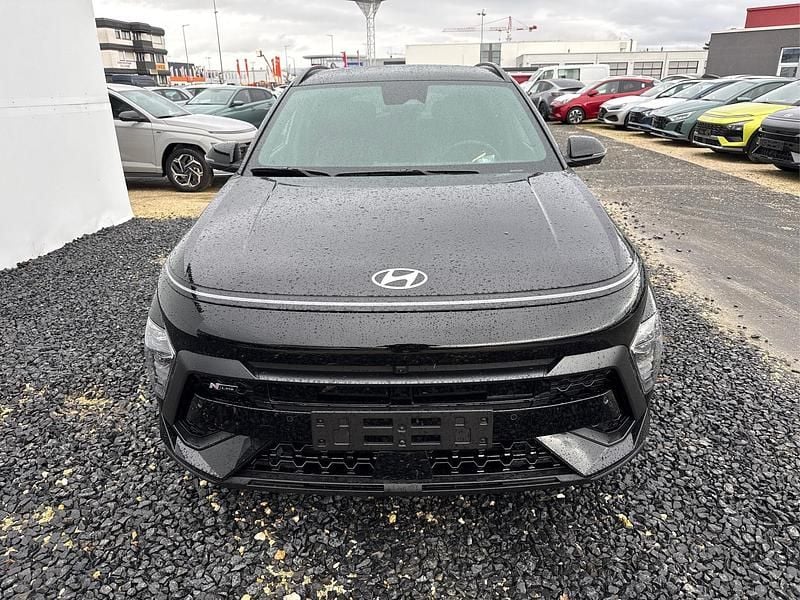 Neu Hyundai Kona Edition 141 PS (103 kW) 2025 Abyss black a2b abyss black a2b SUV