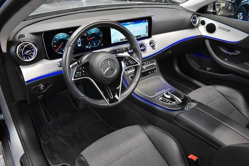 Gebraucht Mercedes E220 194 PS (142 kW) 2021 Silber Cabrio