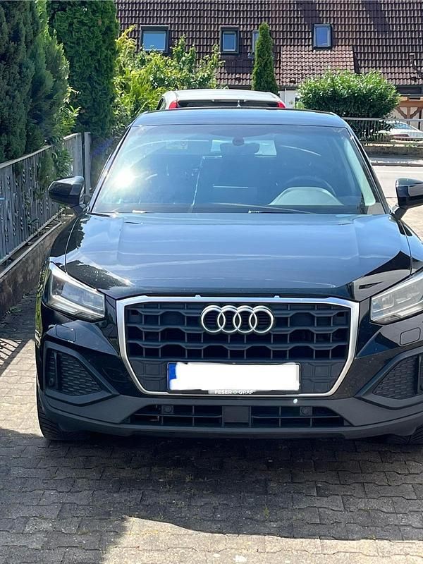 Schwarz Gebraucht 2021 Audi Q2 Comfort SUV | 21.300 € (Fairer Preis) - Bild 1/4