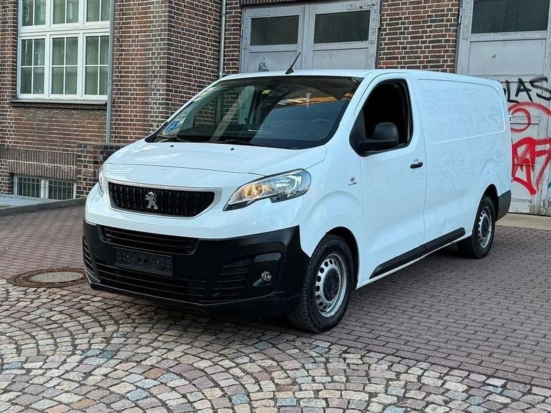 Gebraucht Peugeot Expert 177 PS (130 kW) 2018 Weiß Van
