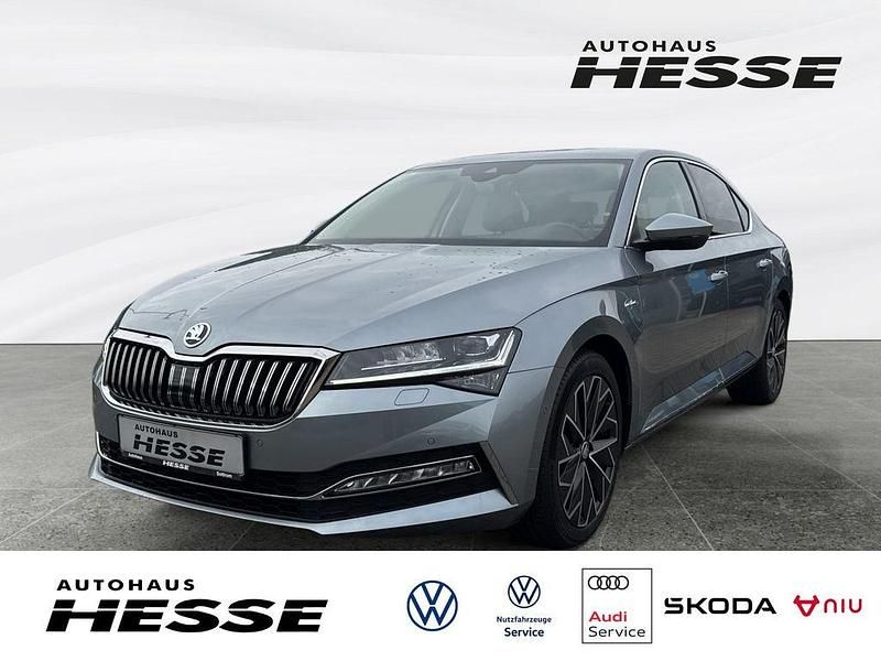 Silber Gebraucht 2019 Skoda Superb LAURIN & KLEMENT Limousine | 27.930 € (Guter Preis) - Bild 1/4