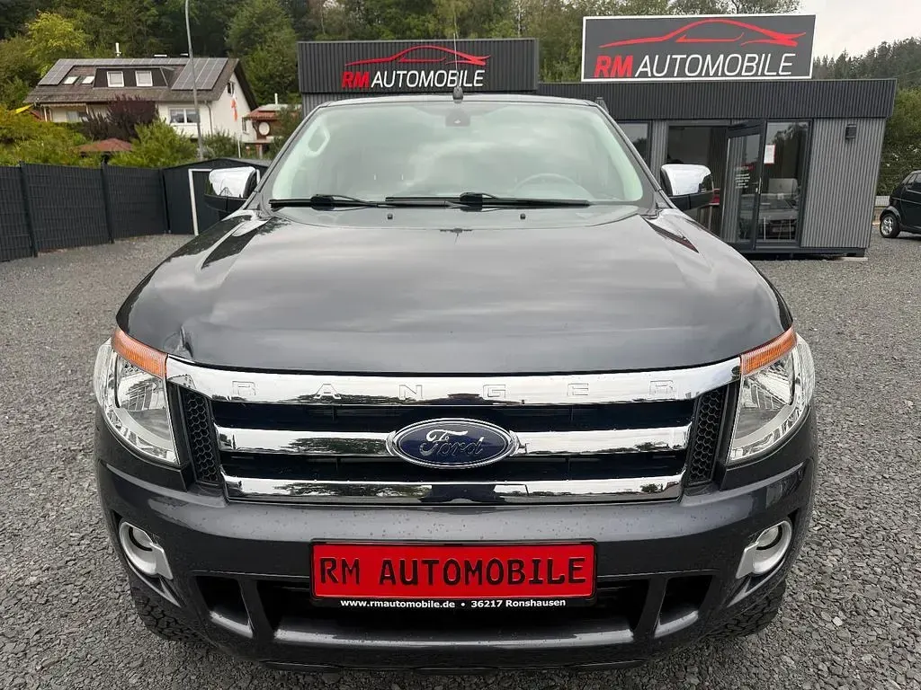 Gebraucht Ford Ranger XLT 160 PS (117 kW) 2015 Grau Pickup