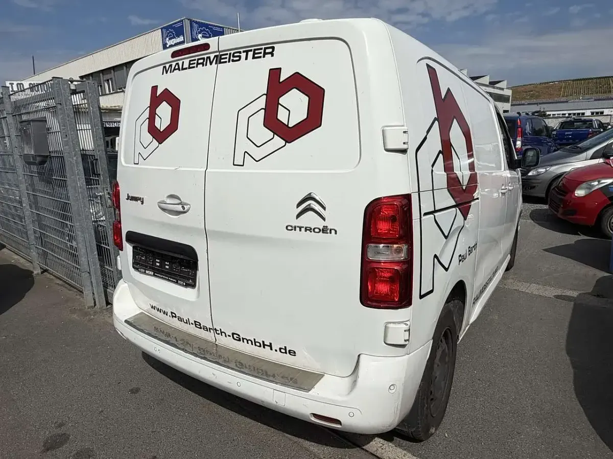 Gebraucht Citroën Jumpy Business Class 122 PS (89 kW) 2017 Lack weiss Van / Kleinbus