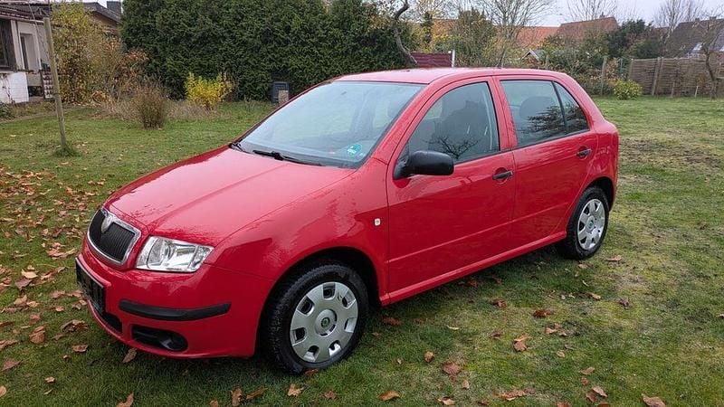 Rot Gebraucht 2006 Skoda Fabia Cool Edition Limousine | 450 € (Superpreis) - Bild 1/4