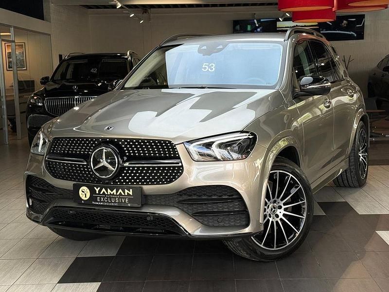 Mojavesilber metalliclack Gebraucht 2022 Mercedes GLE350 AMG SUV | 62.850 € - Bild 1/4