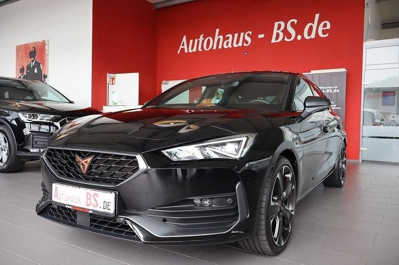 Schwarz Gebraucht 2022 Cupra Leon VZ Limousine | 24.390 € (Fairer Preis) - Bild 1/4