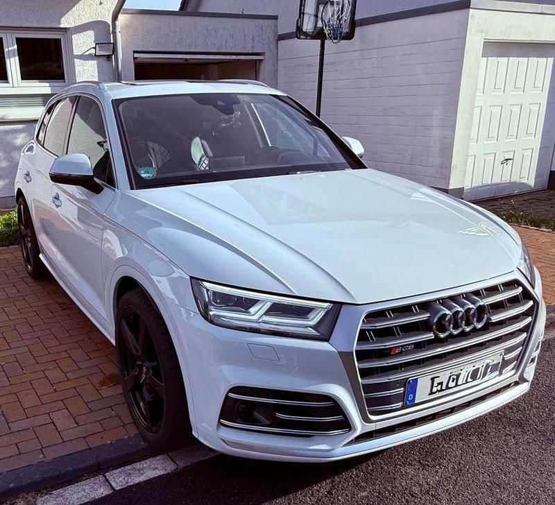 Weiß Gebraucht 2018 Audi SQ5 Ambiente SUV | 31.999 € (Guter Preis) - Bild 1/4