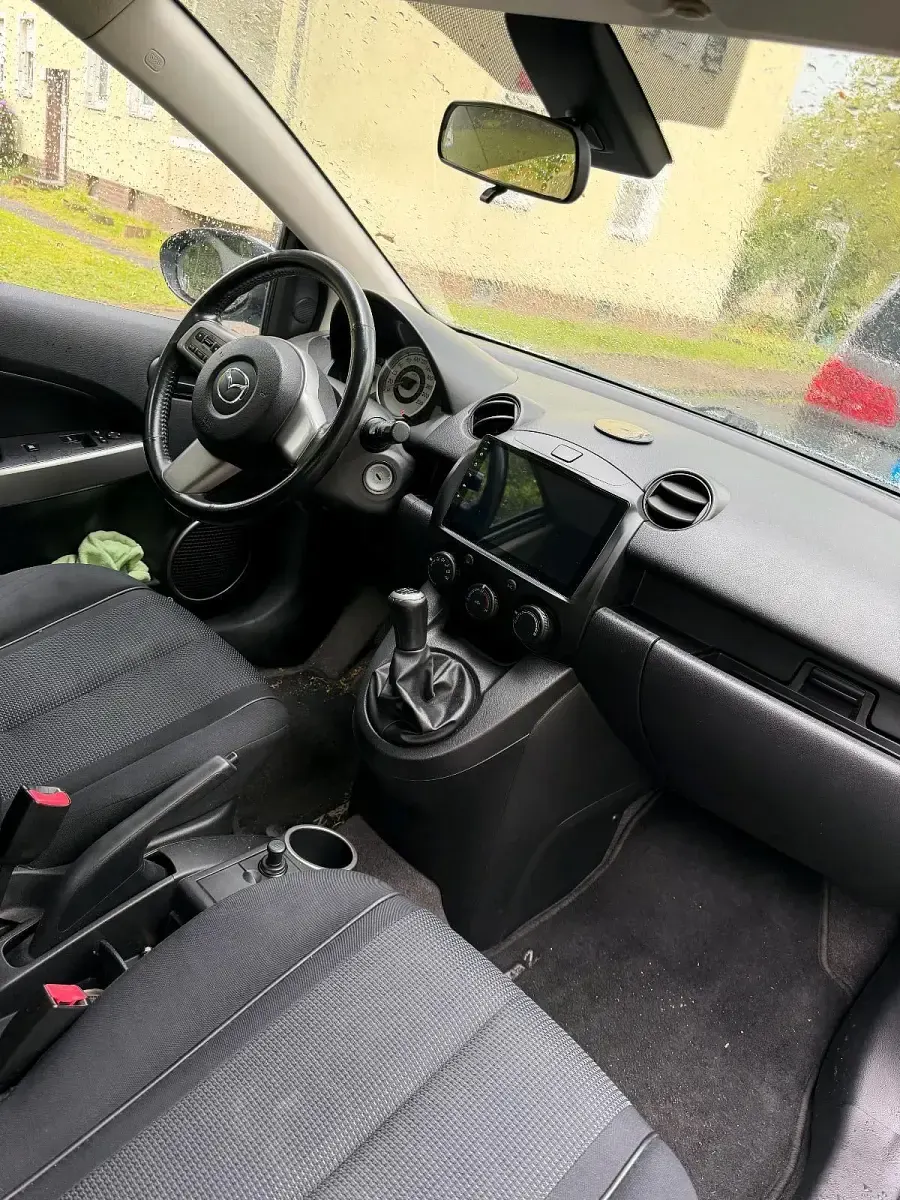 Gebraucht Mazda 2 86 PS (63 kW) 2008 Blau Kleinwagen