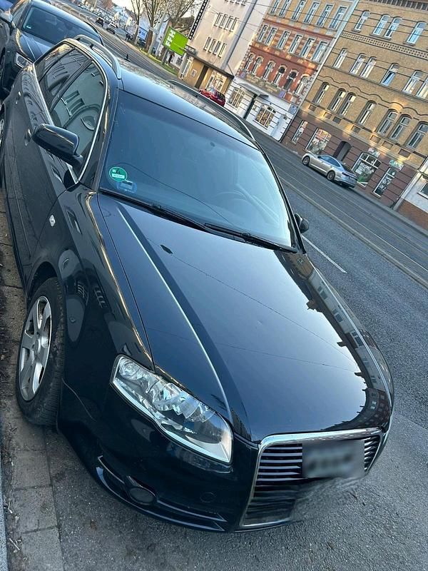 Schwarz Gebraucht 2007 Audi A4 Kombi | 4.900 € (Teuer) - Bild 1/4