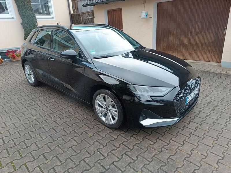 Gebraucht Audi A3 Advanced 150 PS (110 kW) 2024 Schwarz Limousine