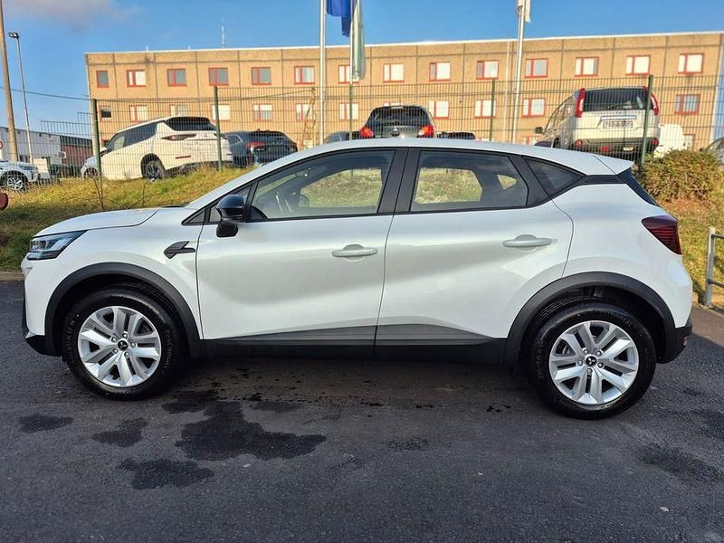 Neu Mitsubishi ASX Basis 91 PS (66 kW) 2025 Weiß SUV