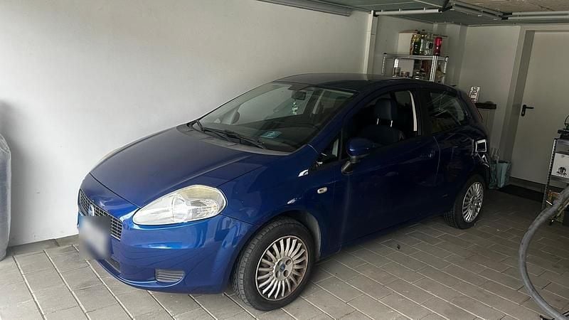 Gebraucht Fiat Punto 77 PS (56 kW) 2007 Blau Kleinwagen
