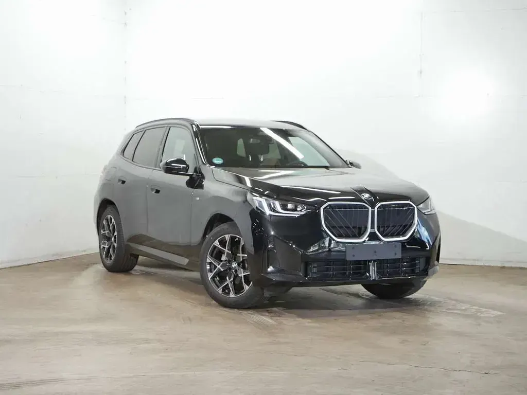 Gebraucht BMW X3 M Sport 197 PS (144 kW) 2026 Schwarz SUV