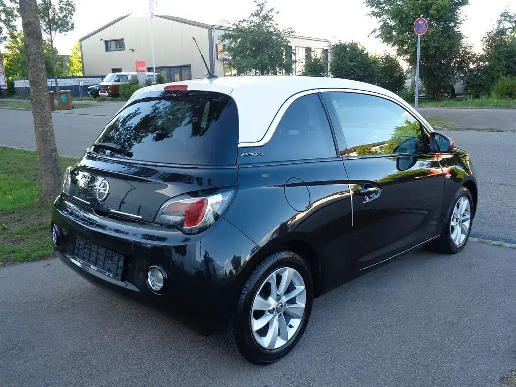 Gebraucht Opel Adam 87 PS (63 kW) 2013 Schwarz Kleinwagen