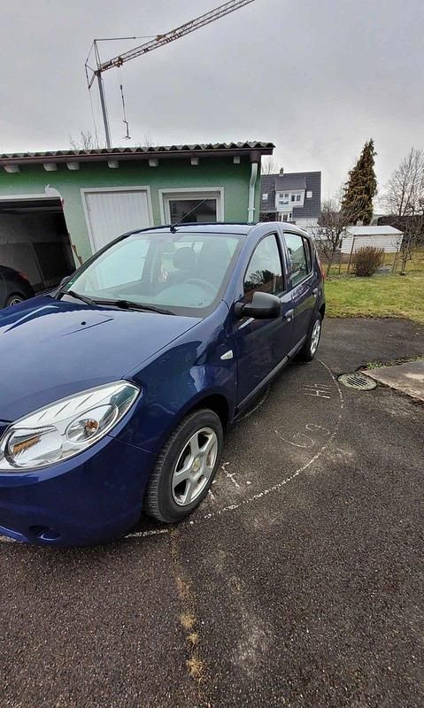 Gebraucht Dacia Sandero 75 PS (55 kW) 2009 Blau Kleinwagen