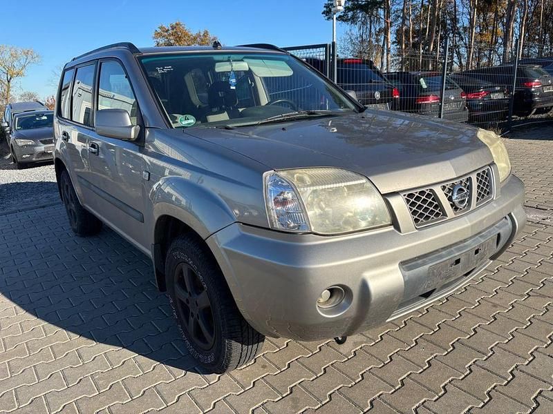 Gebraucht Nissan X-Trail Comfort 140 PS (102 kW) 2005 Grau SUV