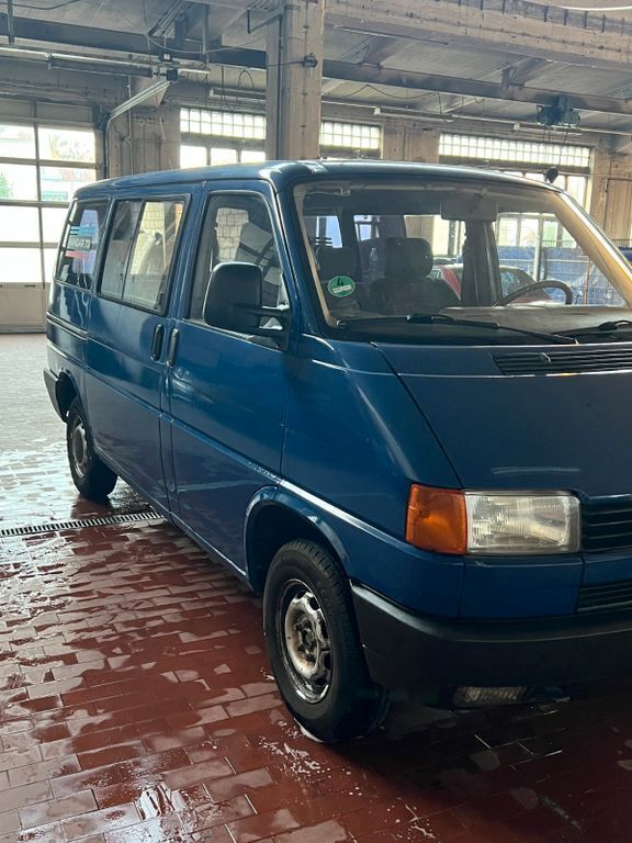 Gebraucht VW T4 84 PS (61 kW) 1991 Blau Van