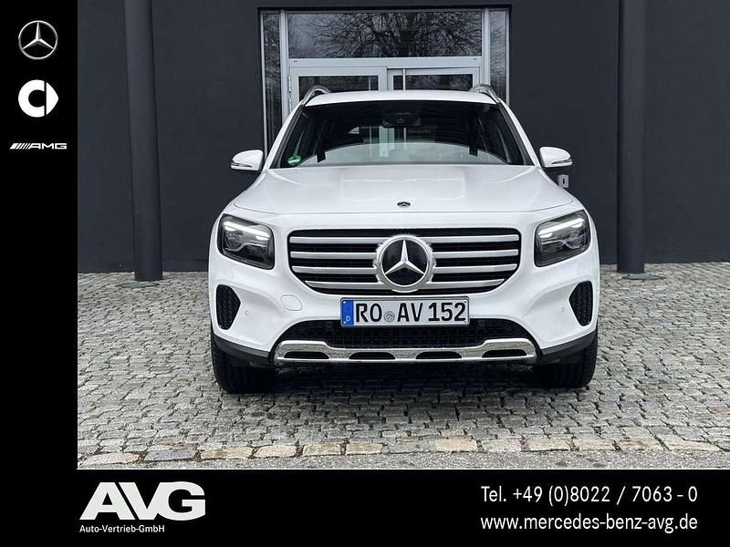 Gebraucht Mercedes GLB200 Progressive 150 PS (110 kW) 2026 Weiß SUV