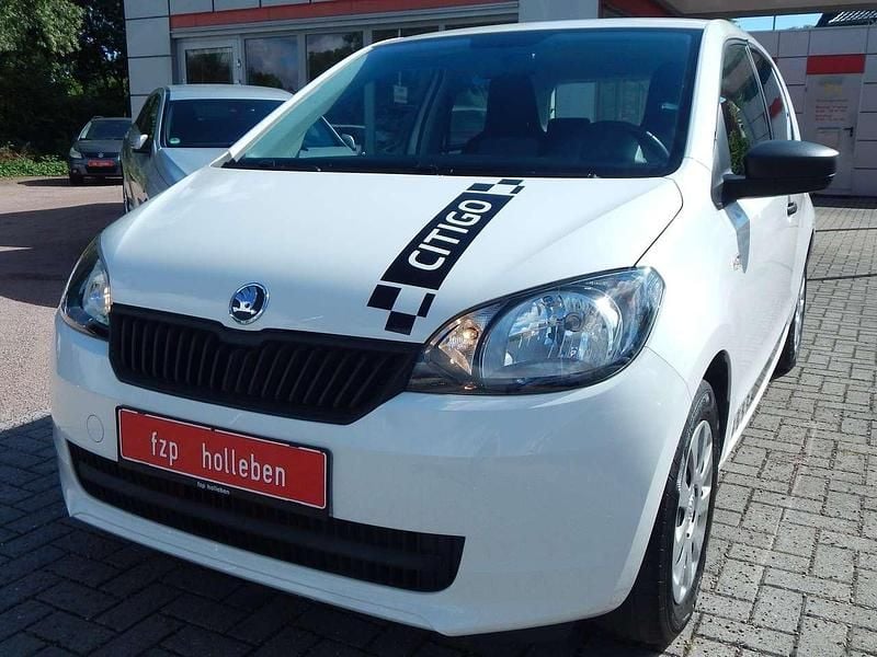 Gebraucht Skoda Citigo Active 68 PS (50 kW) 2014 Candyweiss Kleinwagen