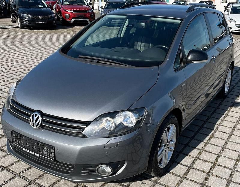 Gebraucht VW Golf VII Match 122 PS (89 kW) 2012 Grau Limousine
