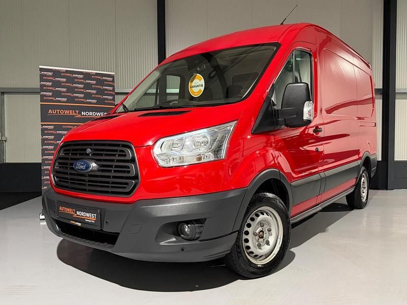 Gebraucht Ford Transit Trend 101 PS (74 kW) 2016 Rot Van / Kleinbus