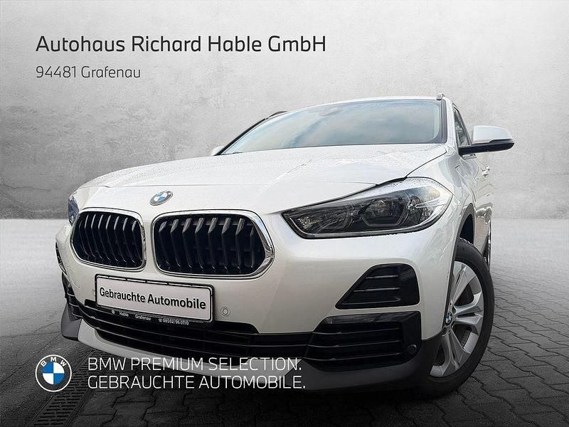 Gebraucht BMW X2 Advantage 220 PS (161 kW) 2021 Mineralweiß SUV