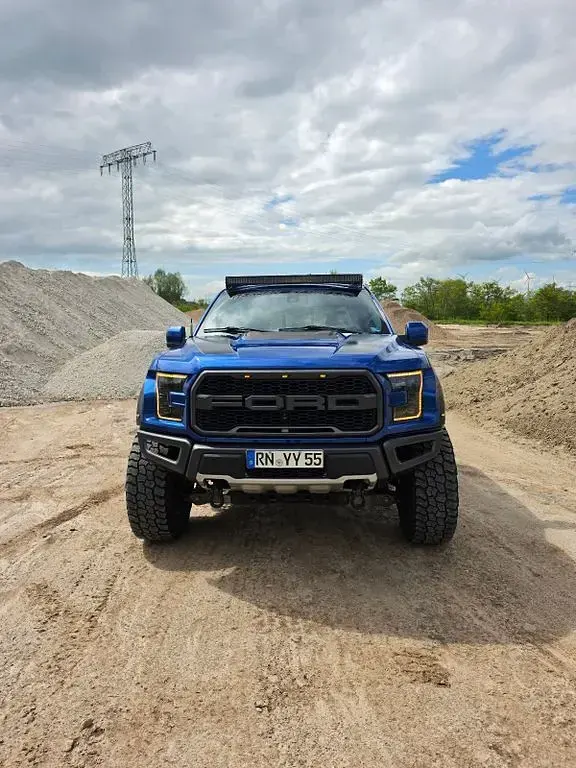 Gebraucht Ford F-150 457 PS (336 kW) 2017 Blau Pickup